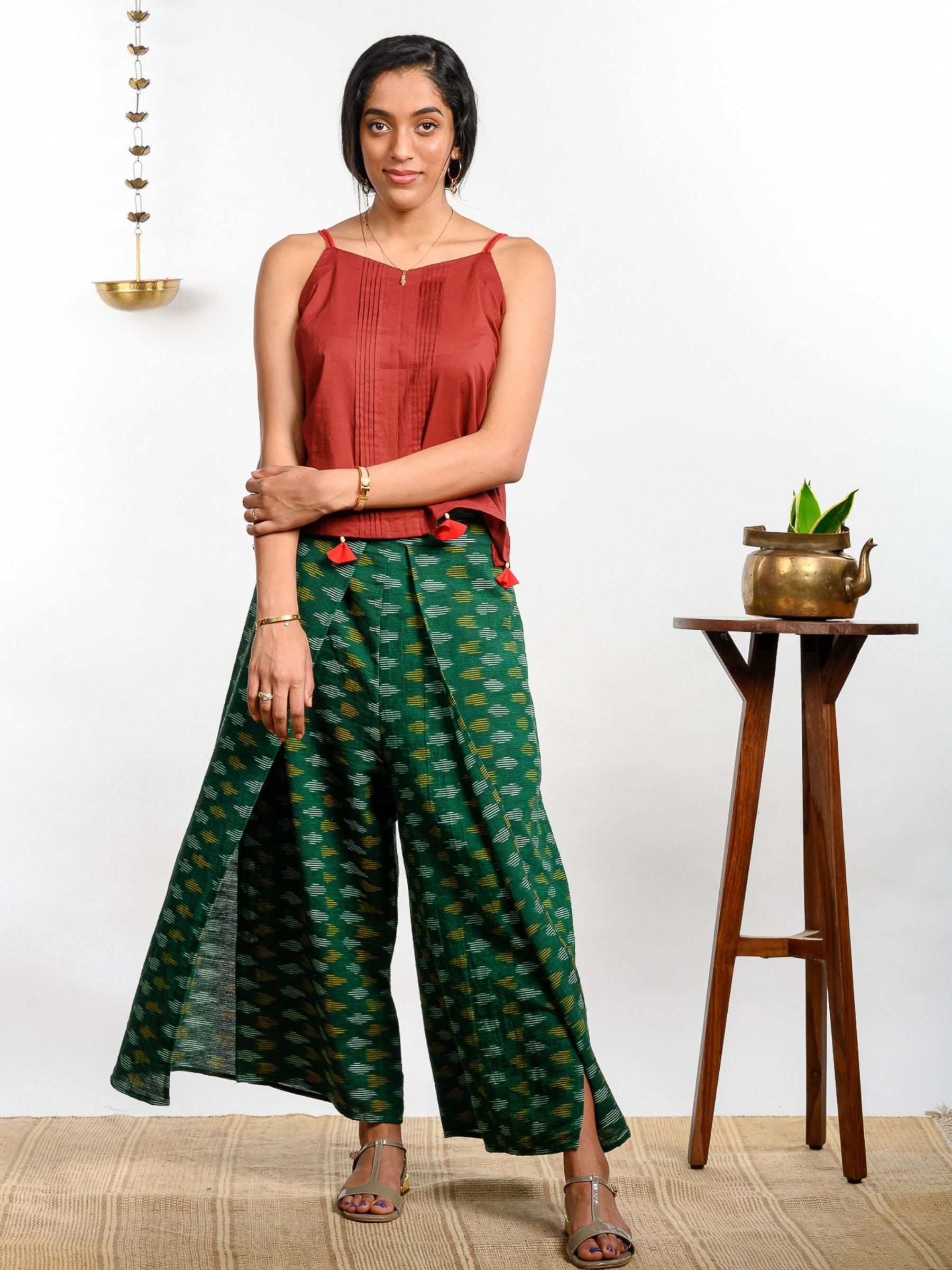 Buy Co Colors Women Dark Green Pure Cotton Regular Fit Trousers Online at  Best Prices in India - JioMart.